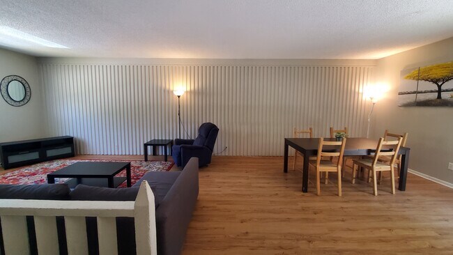 Dining / Living - 9407 E 83rd St