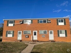 Building Photo - 62 Pleasant Hill Rd