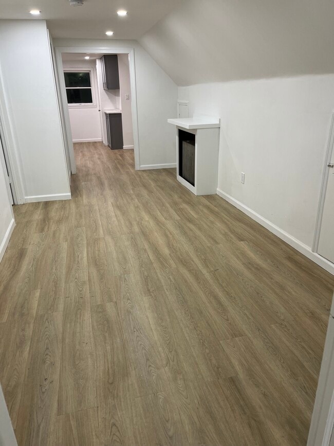 Living Room - 159 Hamilton Ave (Clifton, NJ) Apartments
