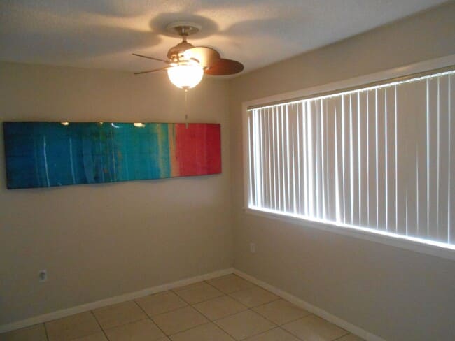 Foto del edificio - 5771 Peregrine Ave