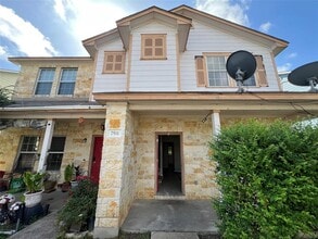 Building Photo - 7511 Lazy Creek Dr