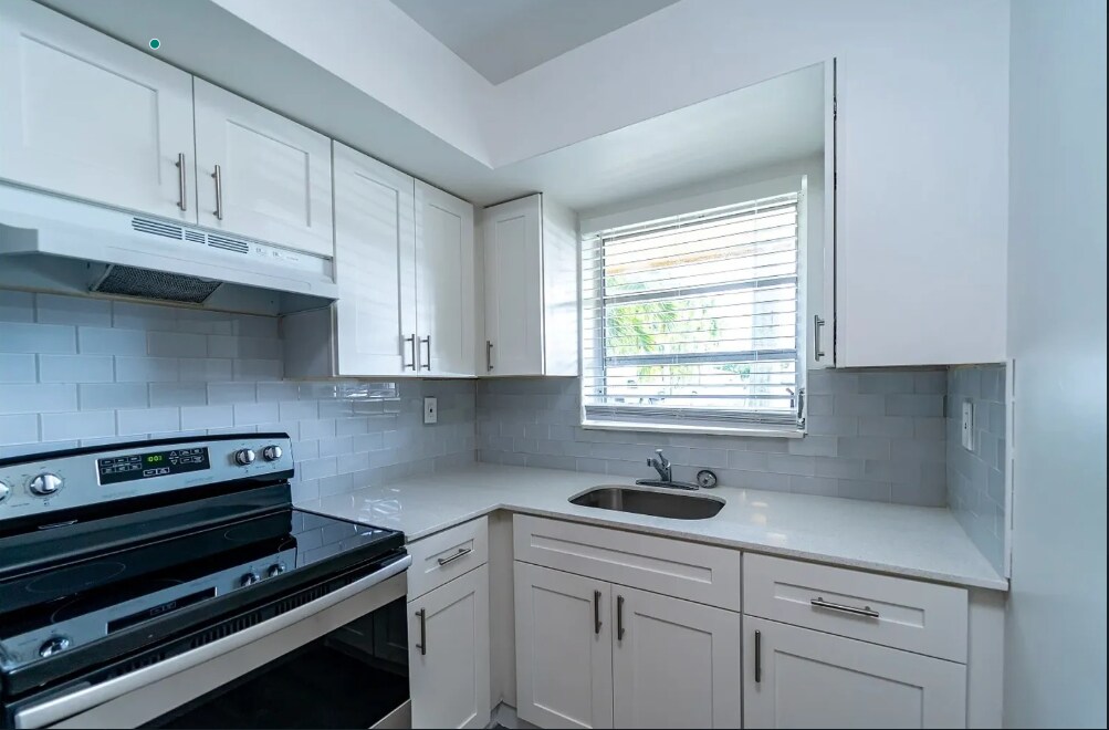 Foto del edificio - 4152 SW 24th Ct