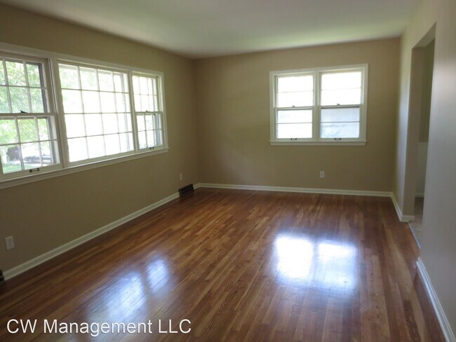 Building Photo - 10710 St Catherines Ln