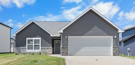 Building Photo - 1402 Dan Brown Dr