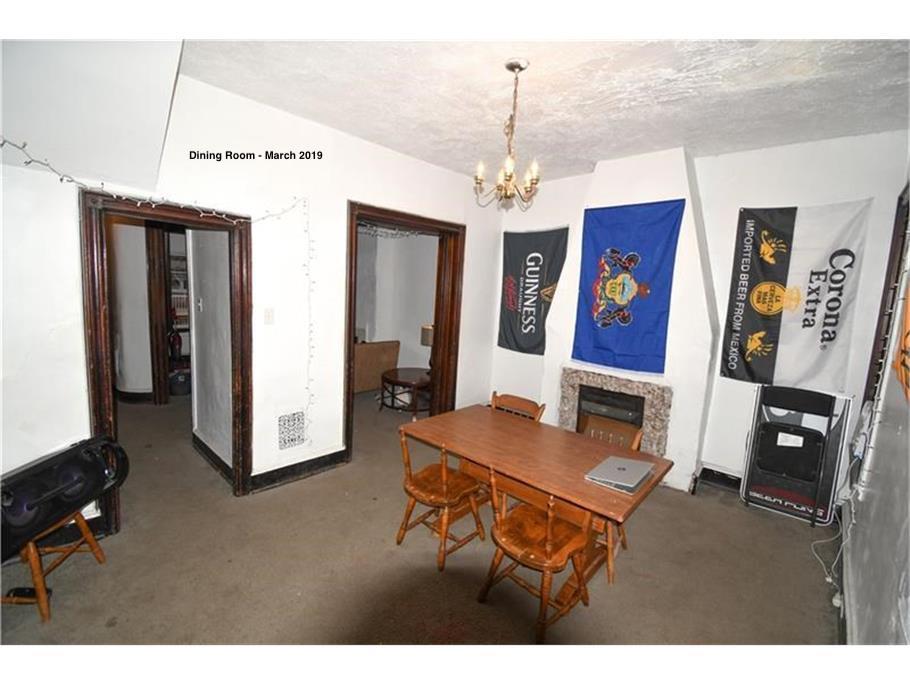 Dining Room - 356 Ophelia St