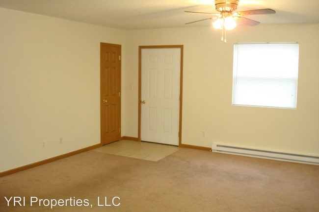 Building Photo - 815 W Sandusky St
