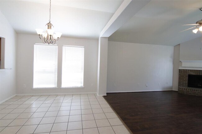 Foto del edificio - 21903 Silverfield Park Ln