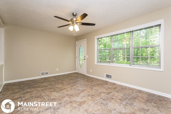 Foto del edificio - 399 Shady Brook Dr