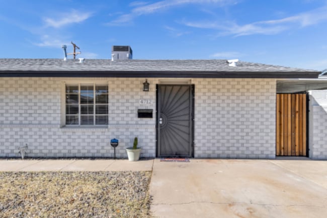 Building Photo - 4712 N 27th Ave