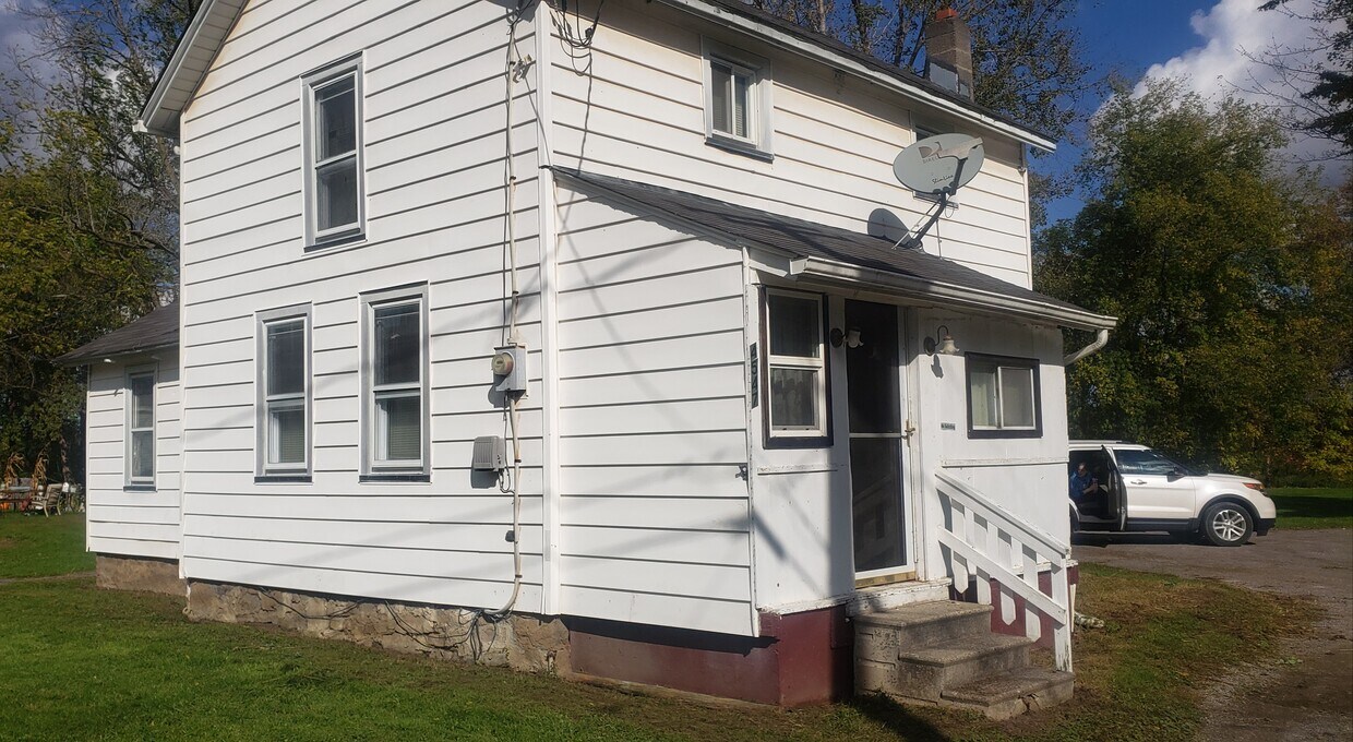 Foto principal - 4547 Babyland Rd