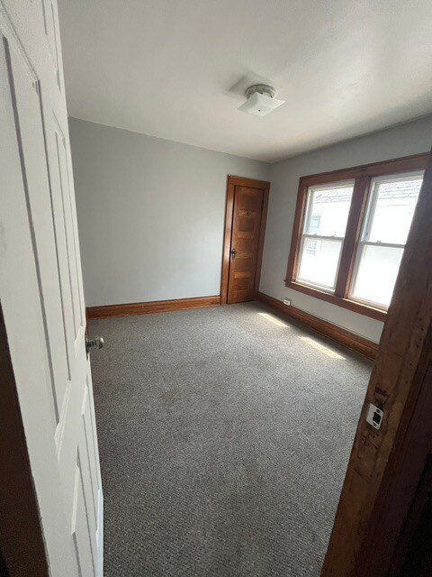 Building Photo - 29 Trenaman St