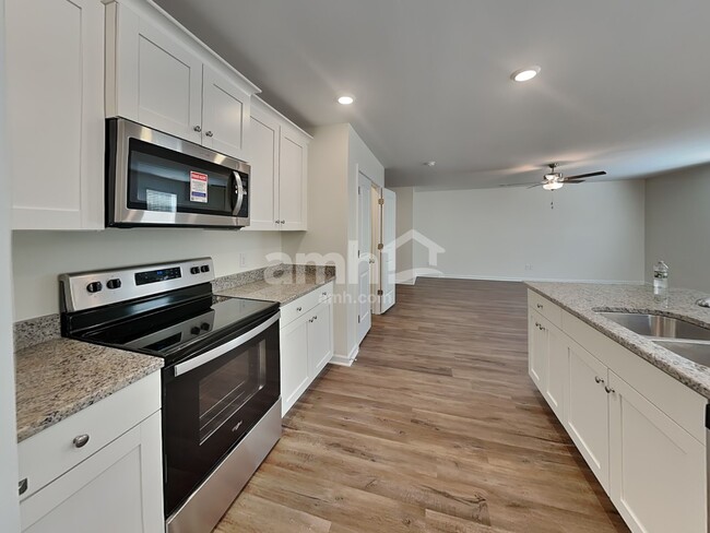 Building Photo - 1401 John Swann St