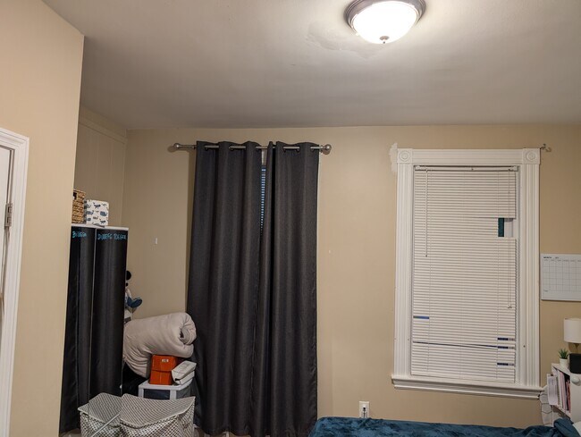 Bedroom One - 123 Walnut St