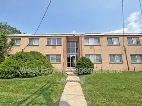 Building Photo - 9011 Olive Blvd