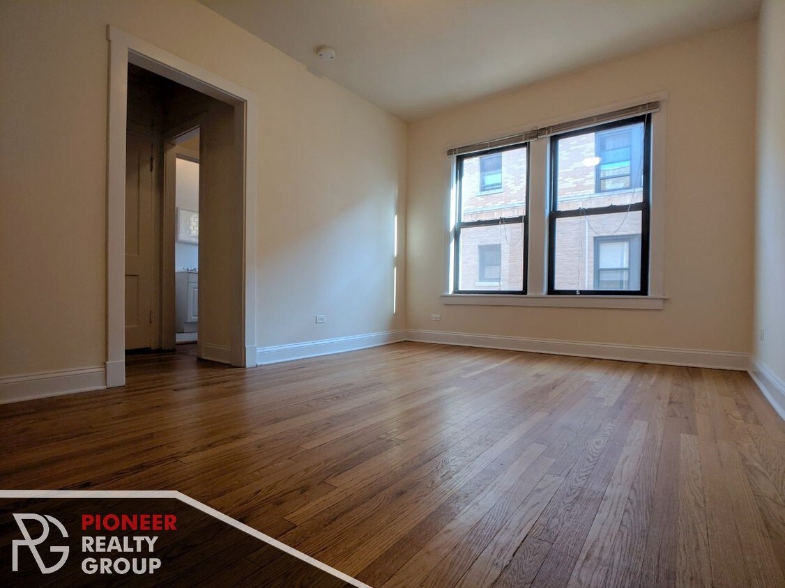 2621 N Spaulding Ave, Chicago, IL 60647 Apartments in Chicago, IL