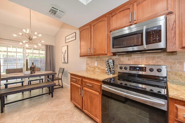 Building Photo - 5014 Linenfold Ct