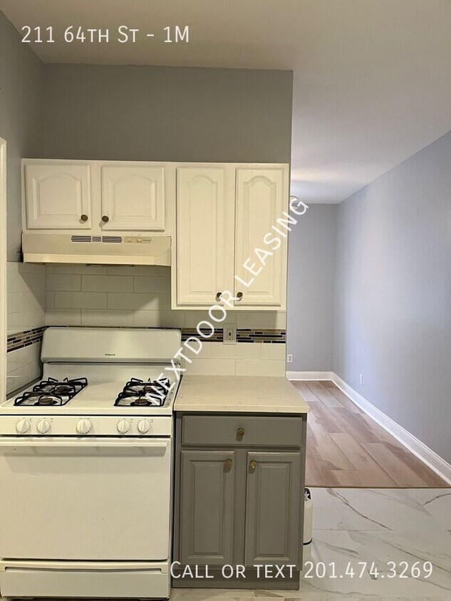 Foto principal - 211 64th St