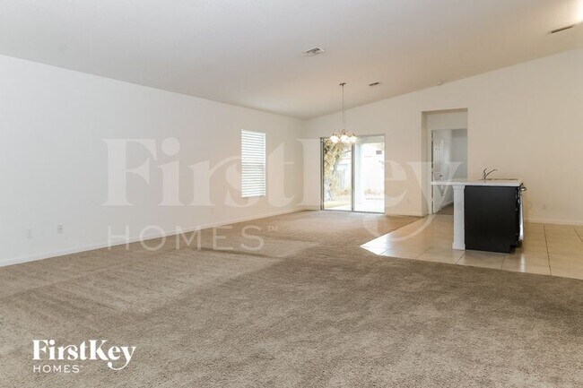 Foto del edificio - 1549 SW Fresno Rd