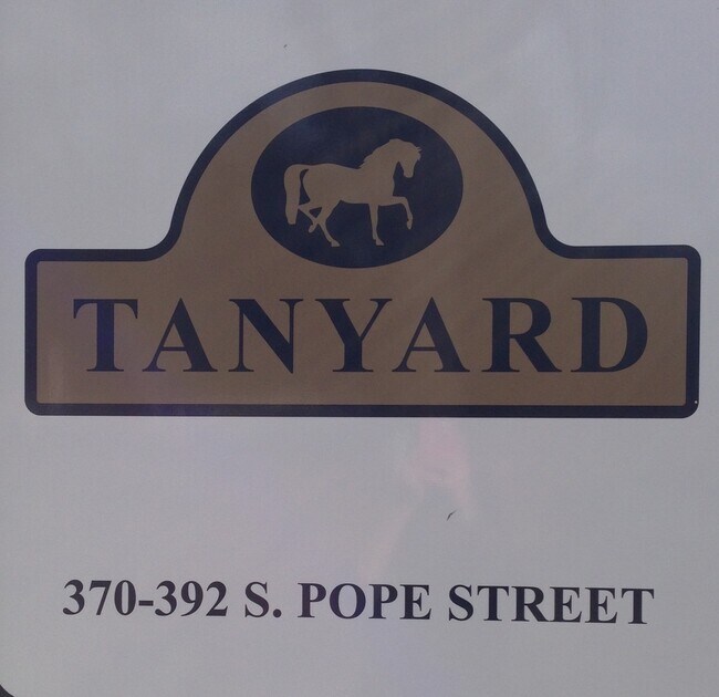 Foto del edificio - Great Location!!! Five Points, Tanyard Condominium's