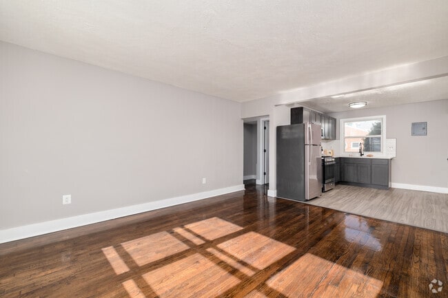 2BR, 2BA - 775SF - Kitchen/Living Room - Pleasant Harbor Apartments