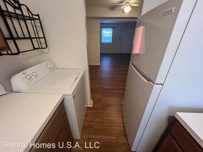 Building Photo - 2 br, 1.5 bath House - 935 Maryland Ave
