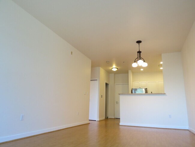 Foto del edificio - Incredible 1bed/1bath Condo Ideally Located in Belltown!