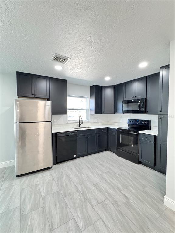 Building Photo - 607 Alabama Ave