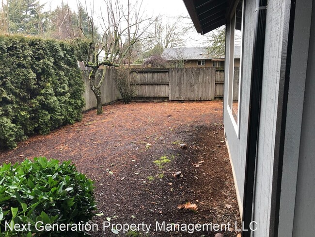 Foto del edificio - 3 br, 2 bath House - 2170 Crescent Ave.