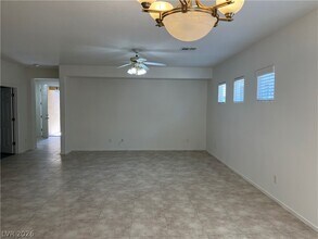 Building Photo - 10922 Moonbeam Glow Ln
