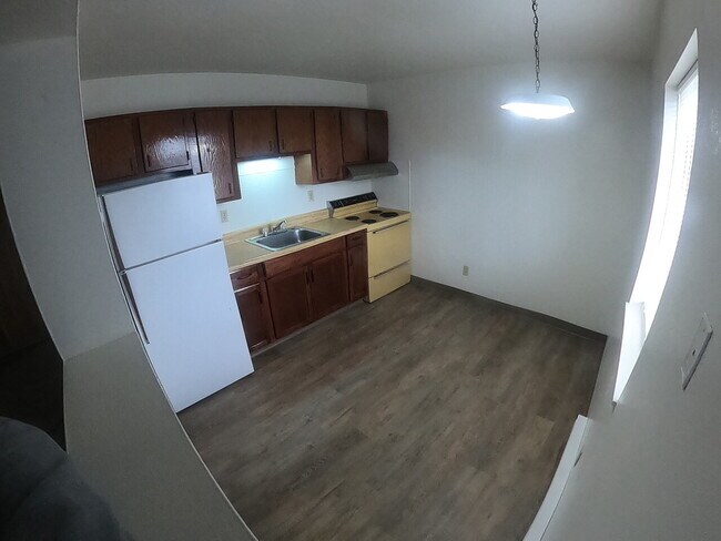 Foto del edificio - Maple Street East Apartments