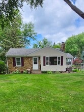 Building Photo - 2980 Woodbridge St