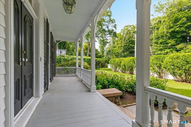 Foto del edificio - 332 Riversville Rd
