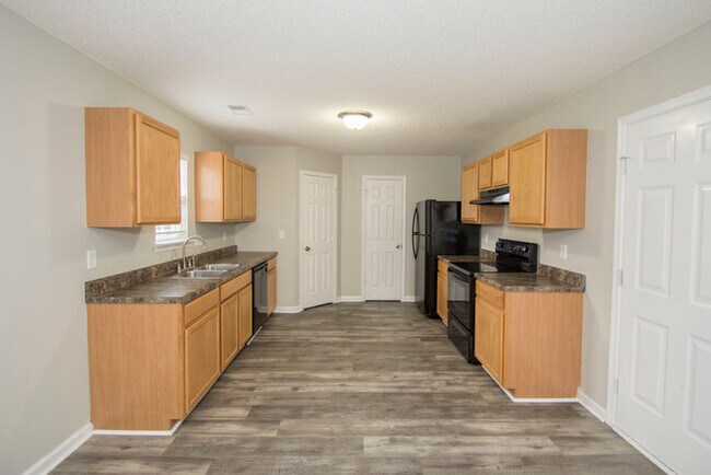 Building Photo - 609 Green Pasture Ct