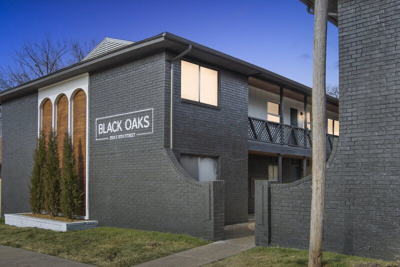 Foto principal - 2523 E 10th St