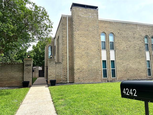 Foto principal - 4242 Harvest Hill Rd