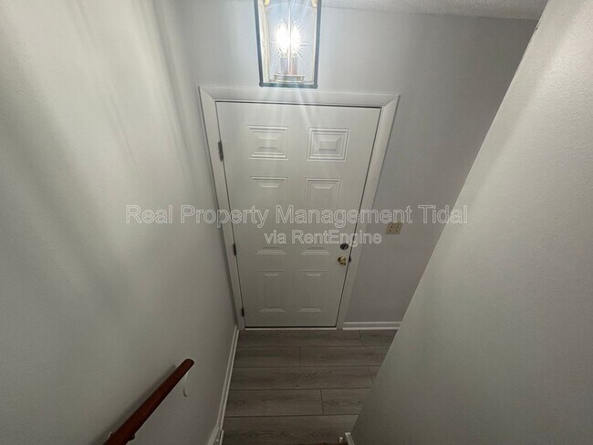 Foto del edificio - 12714 Woodside Ln