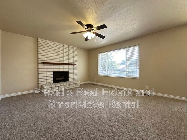 Photo - 1416 Harris Ave Apartment