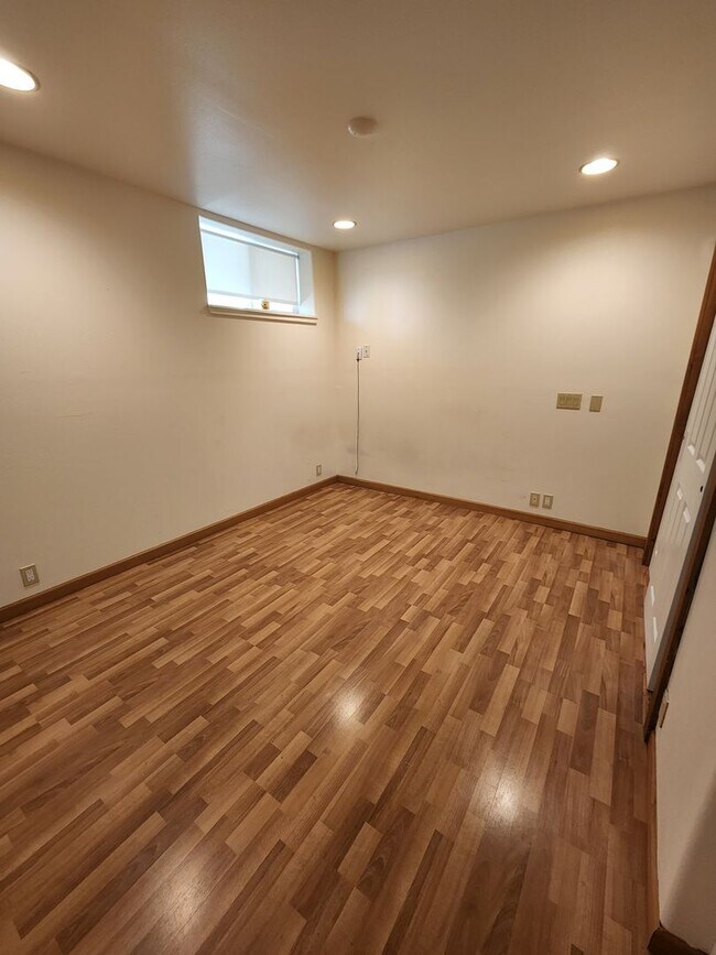 Foto del edificio - 413 S 14th St