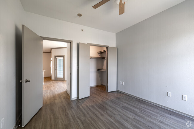 2BR, 2BA - 993F First Bedroom - Newport Apartments