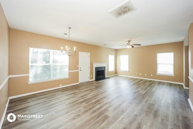 Building Photo - 7993 Amazon Ct