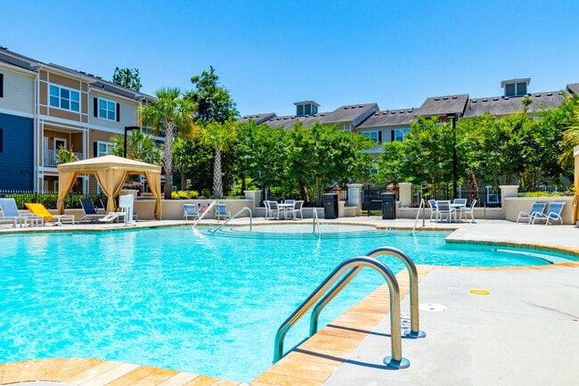 Photo - Amberleigh Shores Apartments