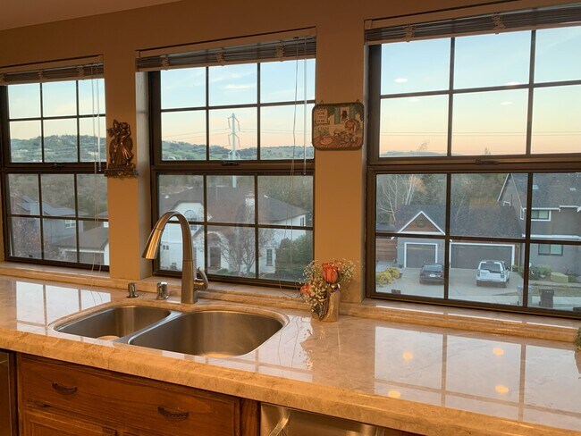 Foto del edificio - 7183 Brooktree Ct