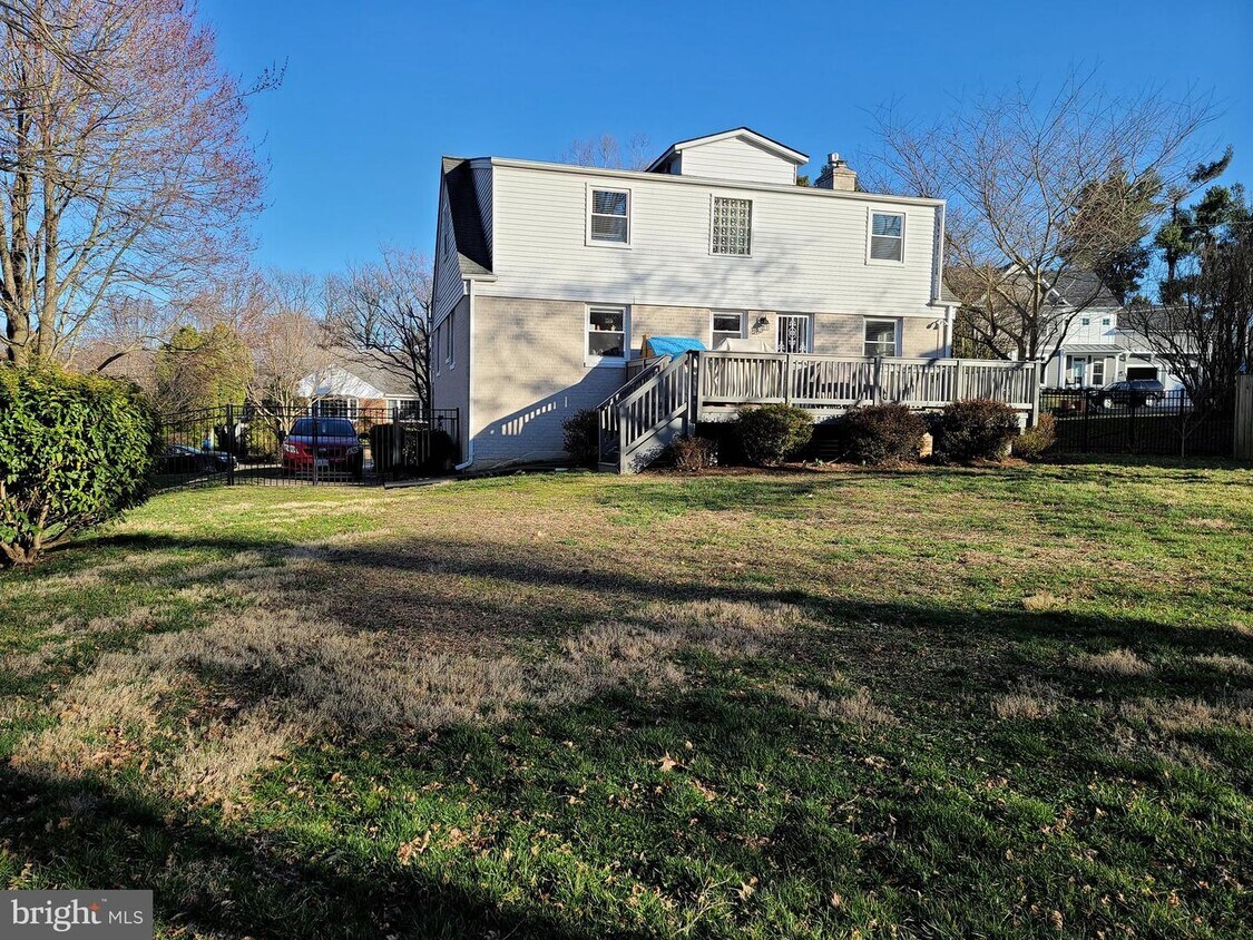 1904 Sawyer Pl, McLean, VA 22101 House for Rent in McLean, VA