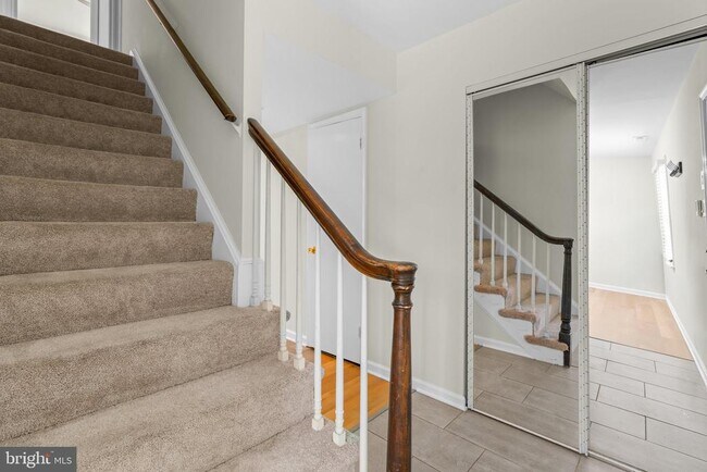 Foto del edificio - 16 Cornerwood Ct