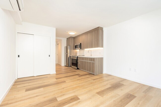Foto del edificio - 1500 Rycroft St