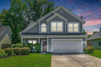 Building Photo - 3050 Argyll Dr