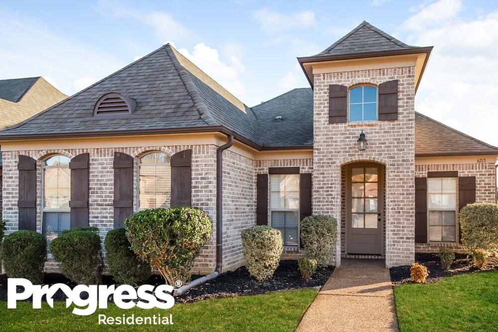 Foto principal - 6213 Arlington Ln