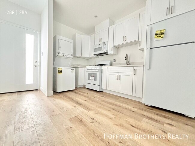 Foto del edificio - 351 N Genesee Ave