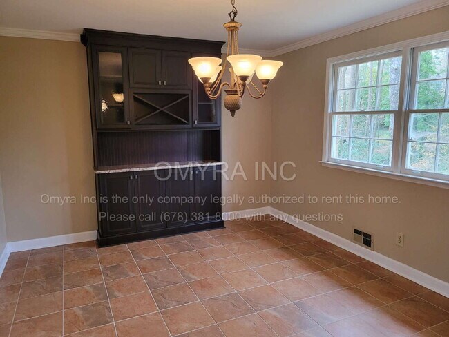 Foto del edificio - Lovely 4 Bedroom Home in Atlanta!