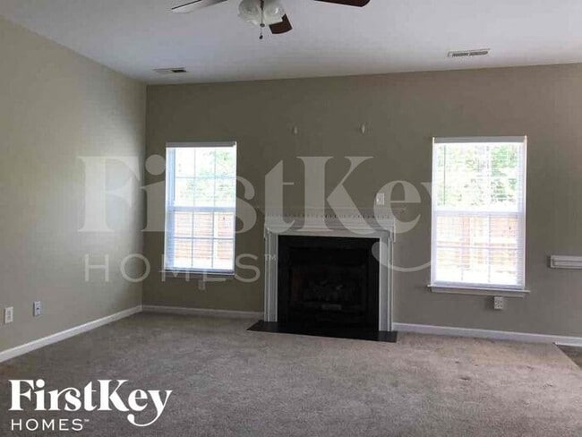 Building Photo - 3750 Wharton Drive